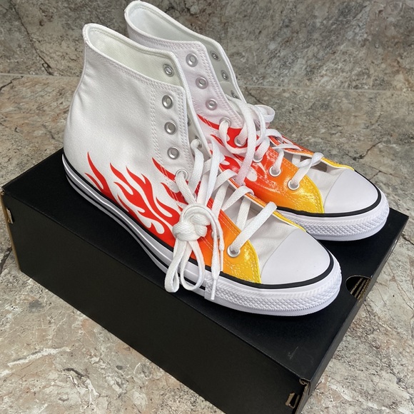 NEW| Converse Chuck Taylor All Star Archive Flames Unisex Shoes - Picture 13 of 15